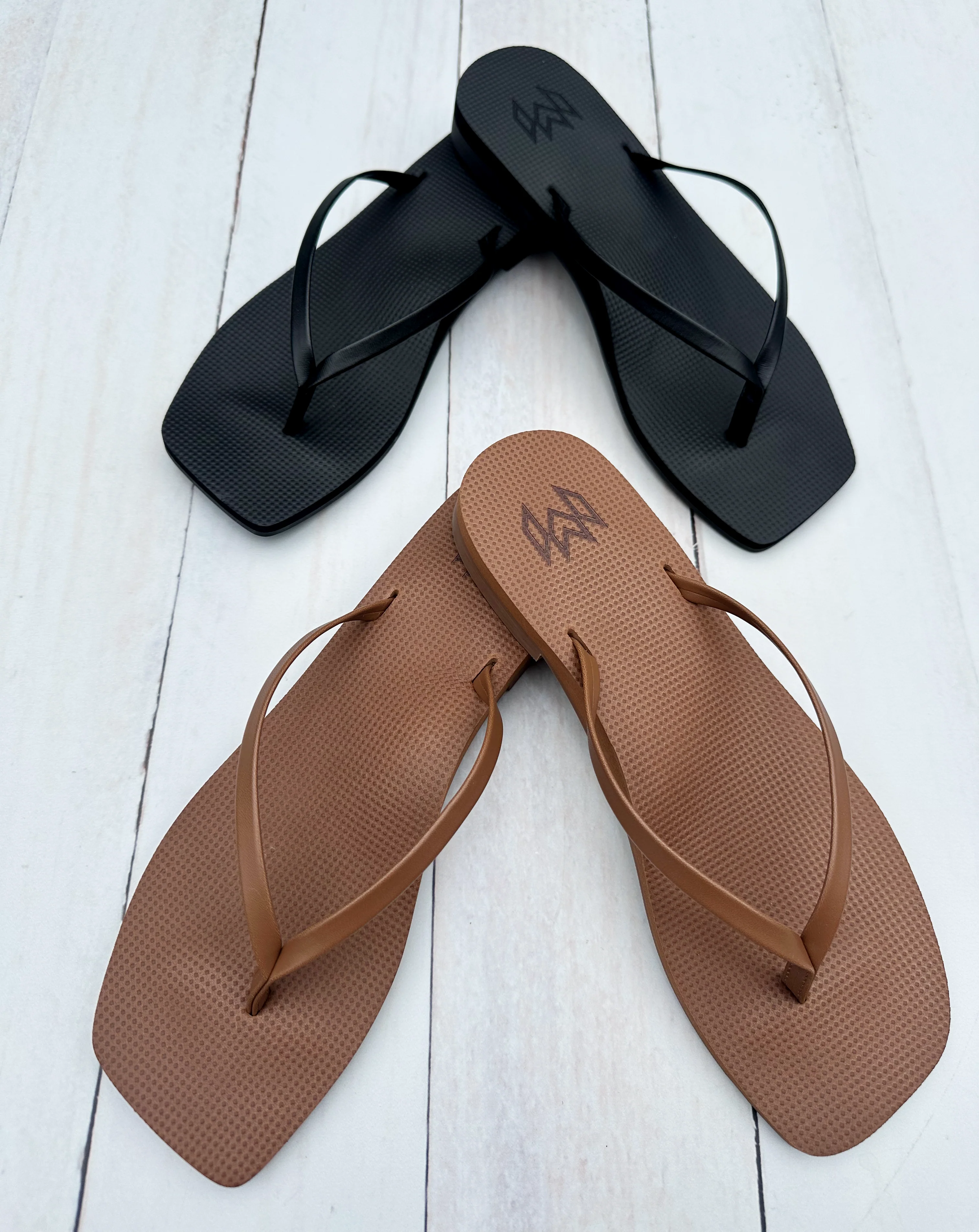 Lola - Sienna - Image 3